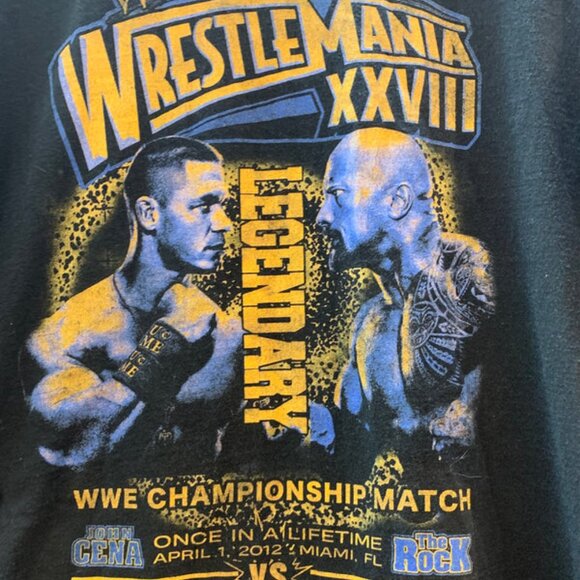 WWE Wrestlemania 2012 (Rare) Cena VS the Rock T-Shirt - Size Medium - Picture 5 of 14